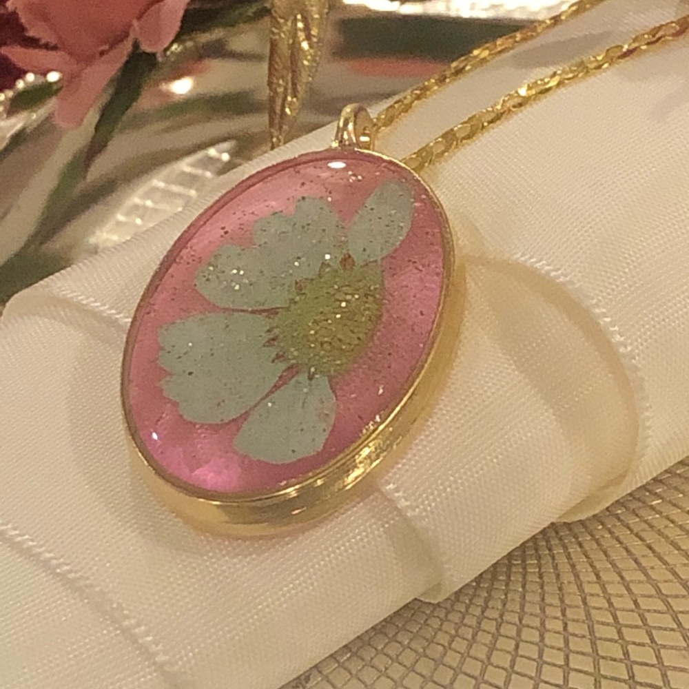 Pressed Daisy Pendant Handmade